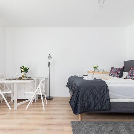 Elegant Pet-Friendly Studio In Krakow By Noclegi Renters מראה חיצוני תמונה
