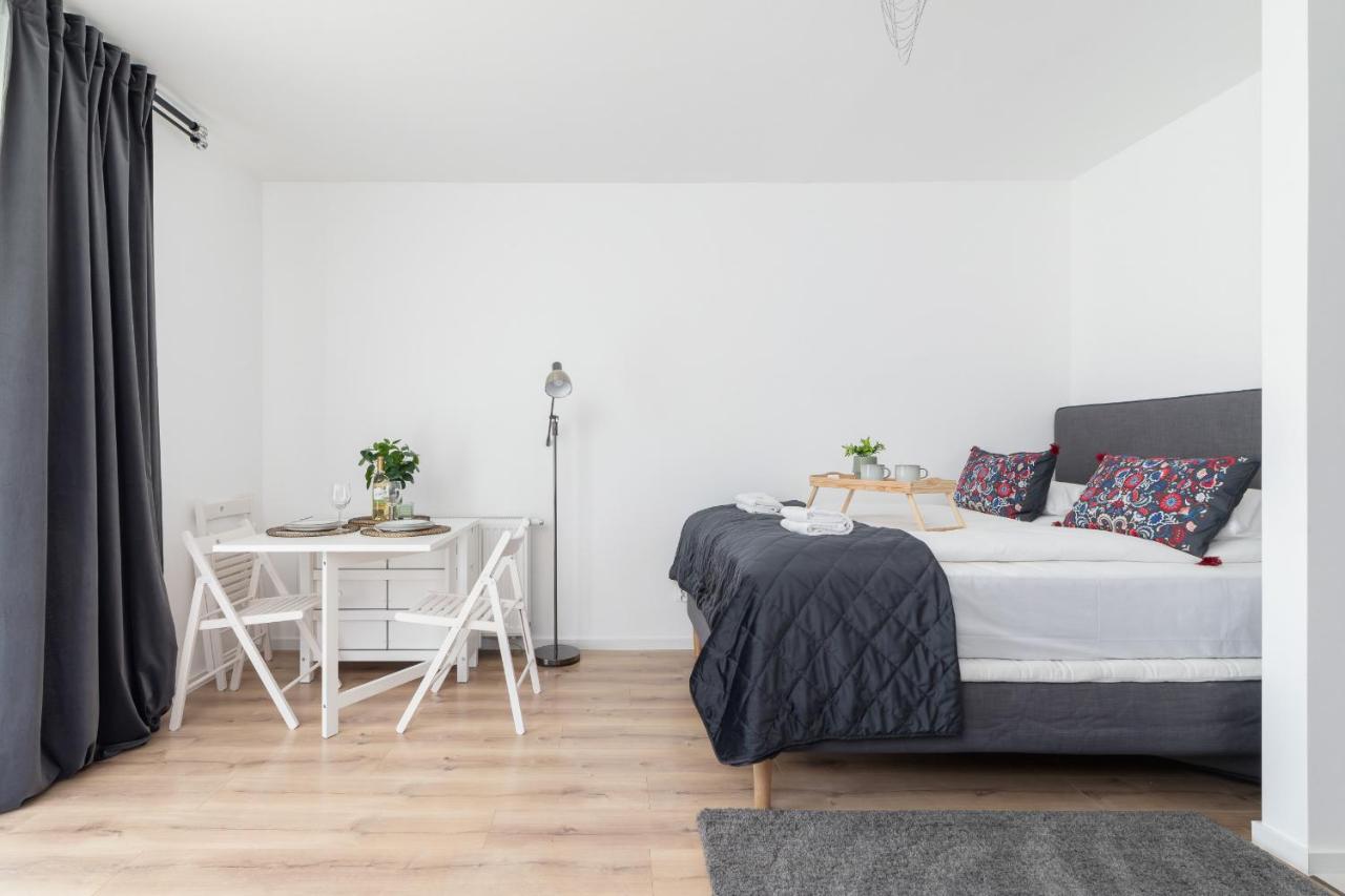 Elegant Pet-Friendly Studio In Krakow By Noclegi Renters מראה חיצוני תמונה